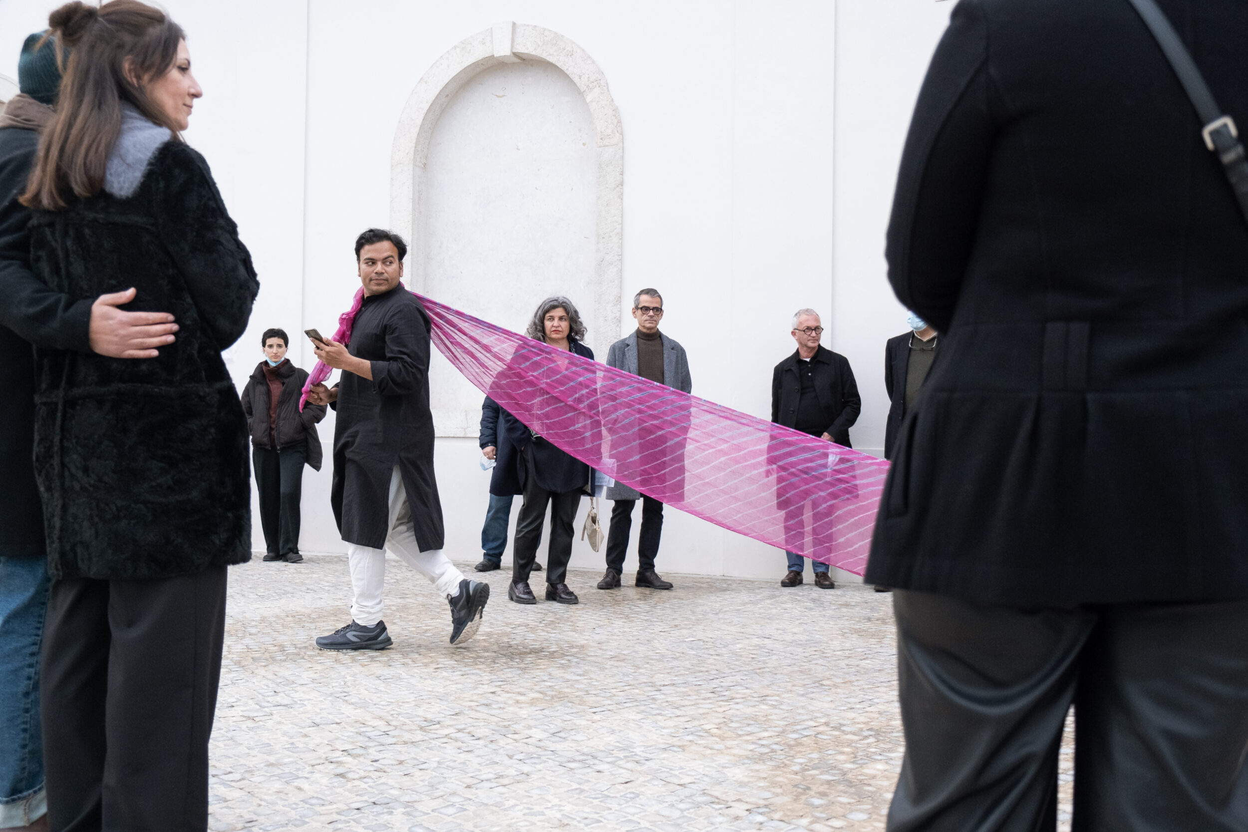 Negócios Estrangeiros / Affaires Étrangères - Vir Andres Hera