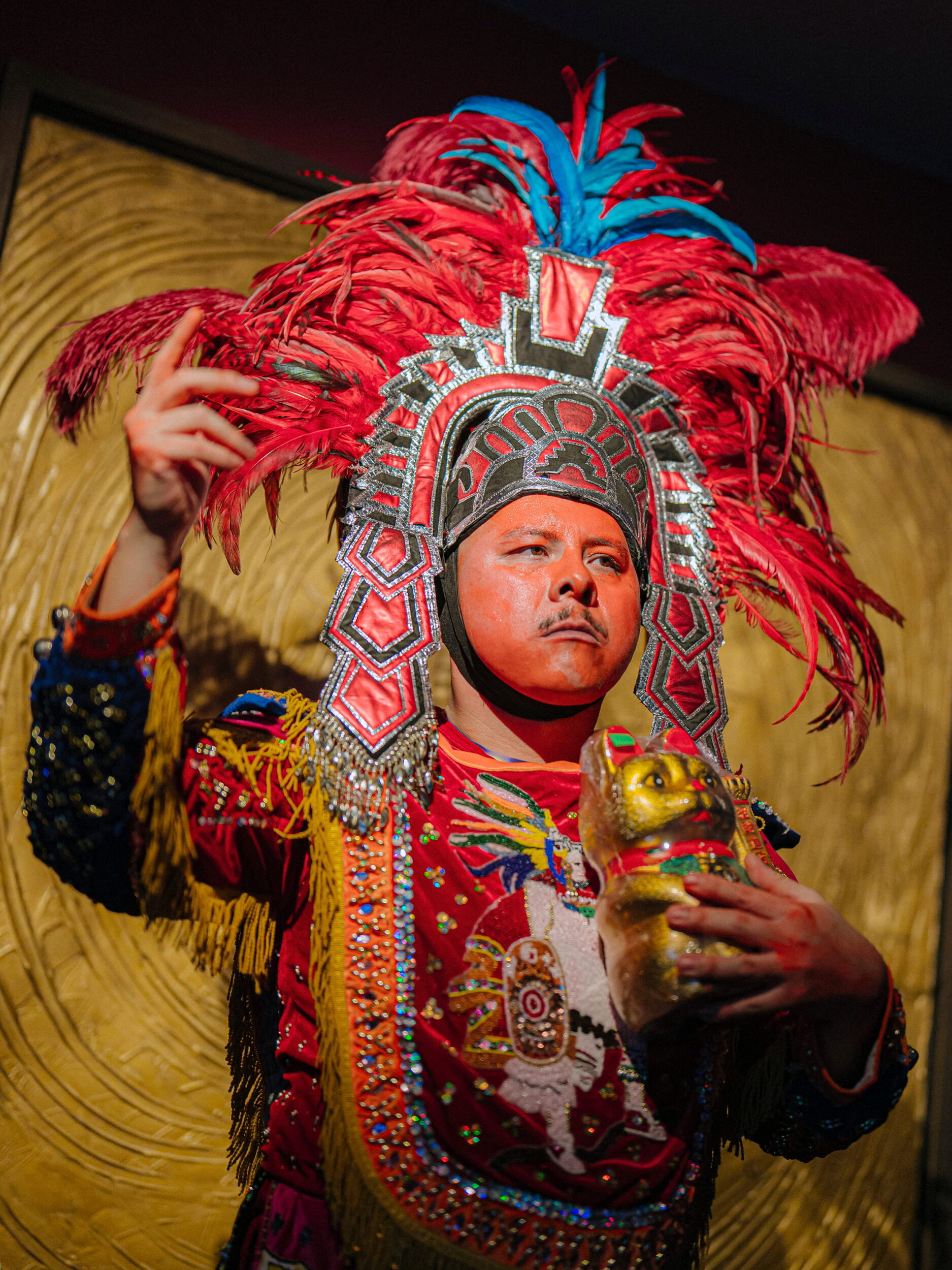 Lo Sagrado, Sin Mundo - Vir Andres Hera