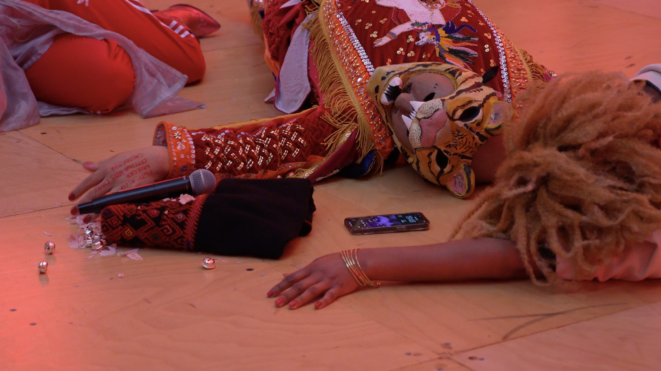 The Sacred, Without World - Vir Andres Hera