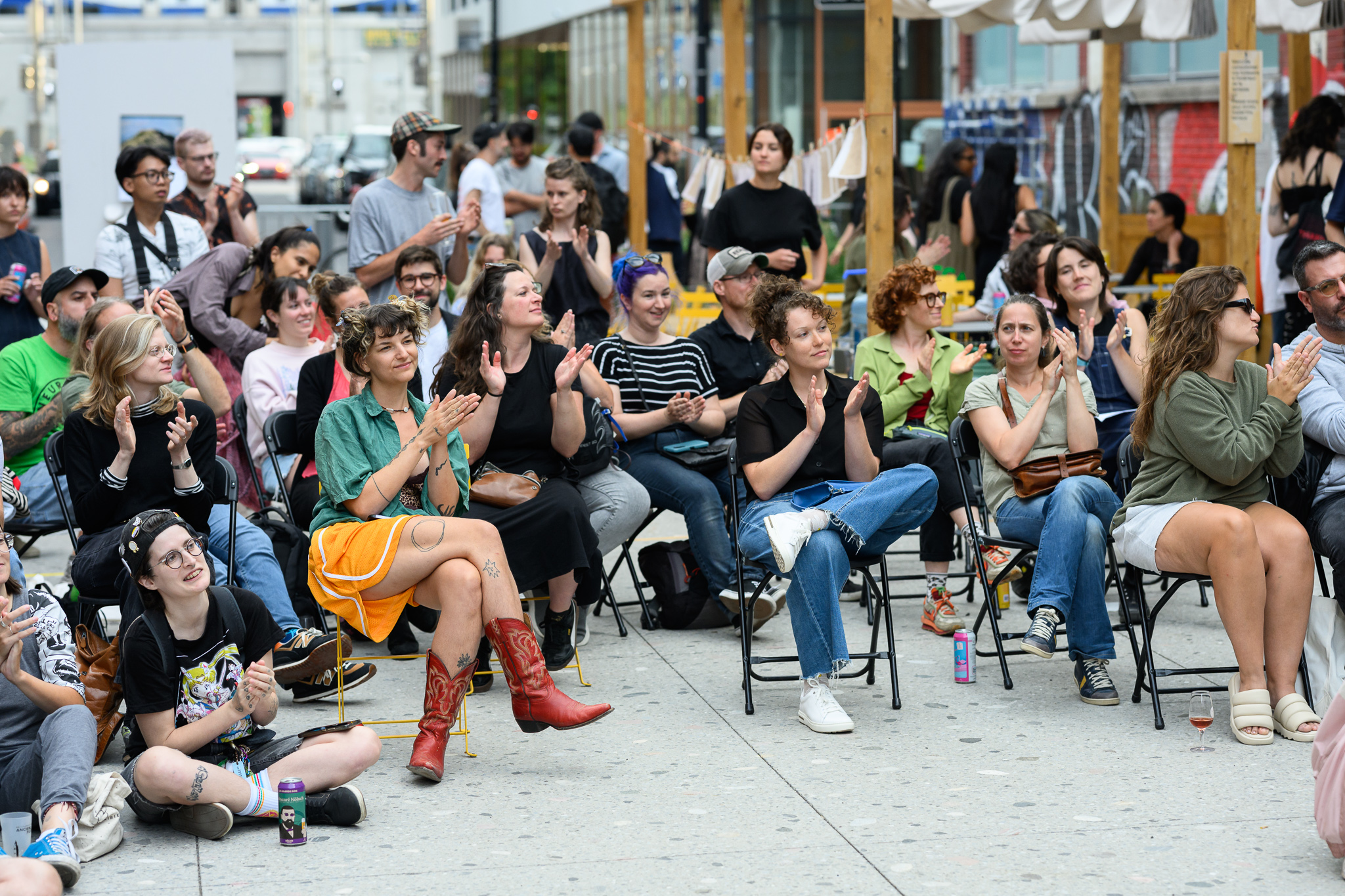 At the Limit of the Otherwordly Limit of the World - Vir Andres Hera