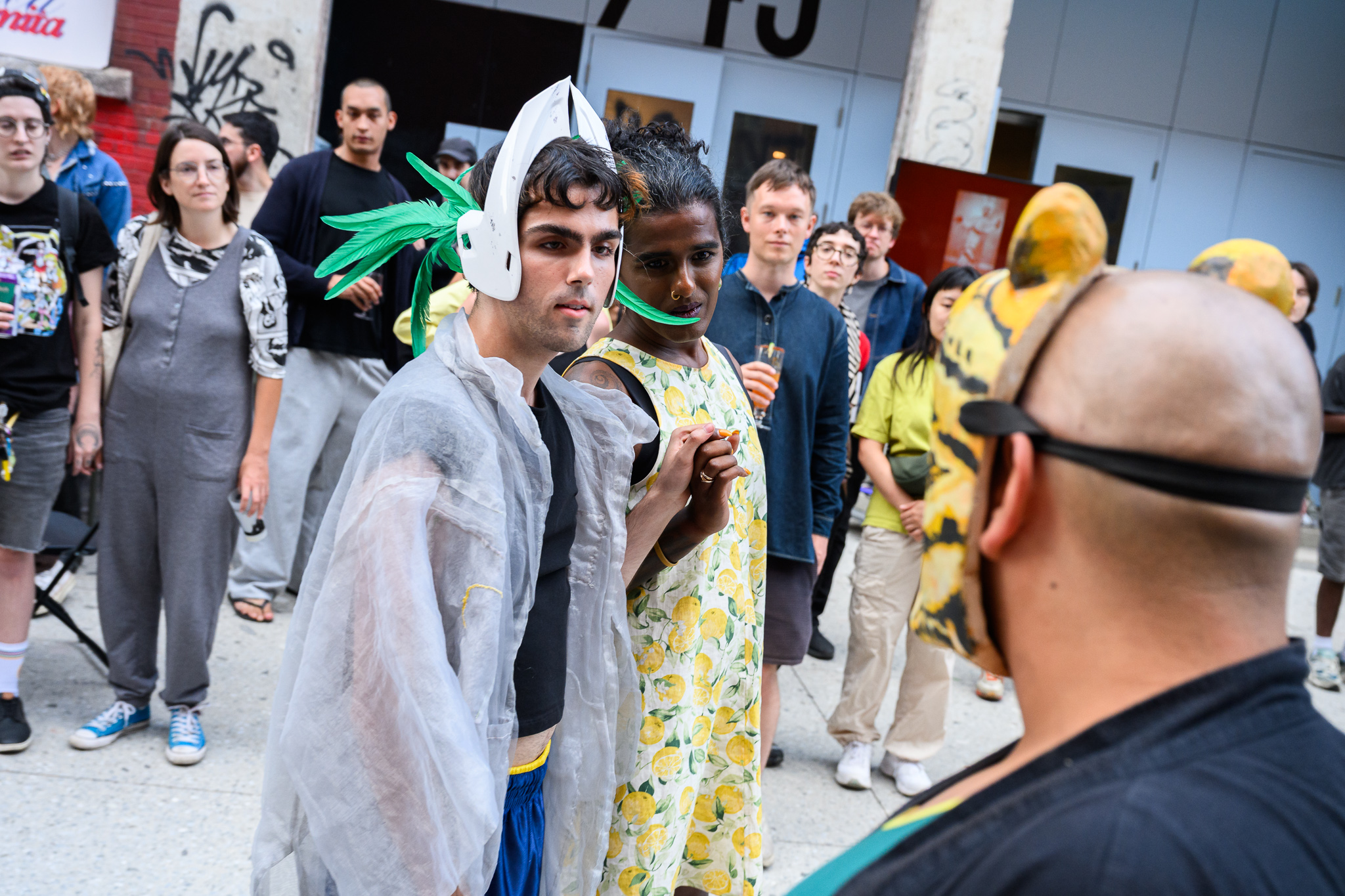 At the Limit of the Otherwordly Limit of the World - Vir Andres Hera