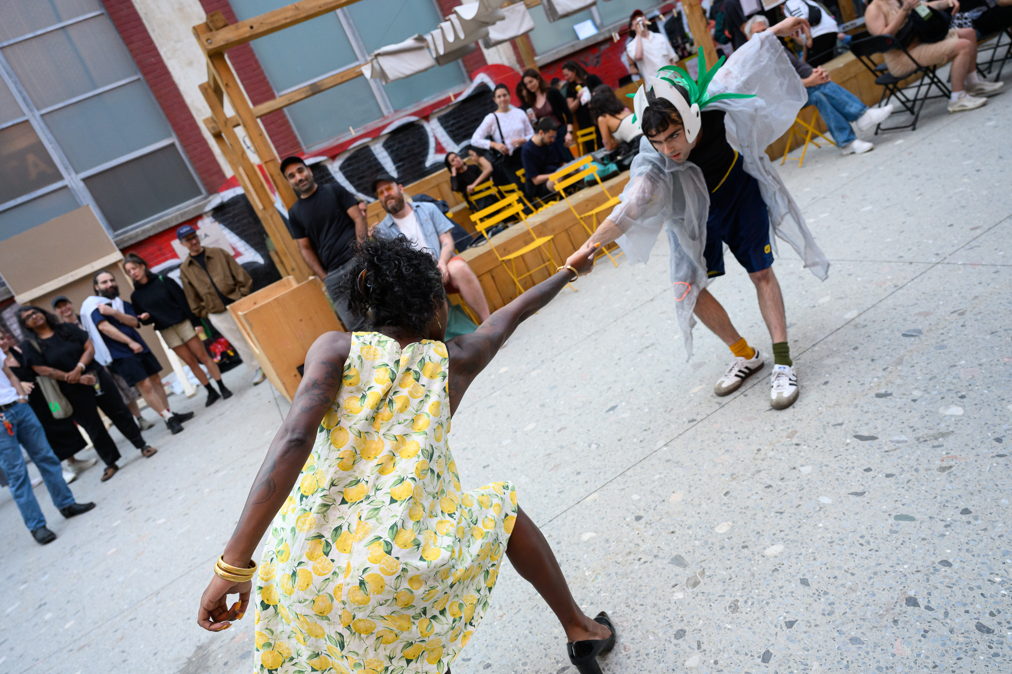 At the Limit of the Otherwordly Limit of the World - Vir Andres Hera