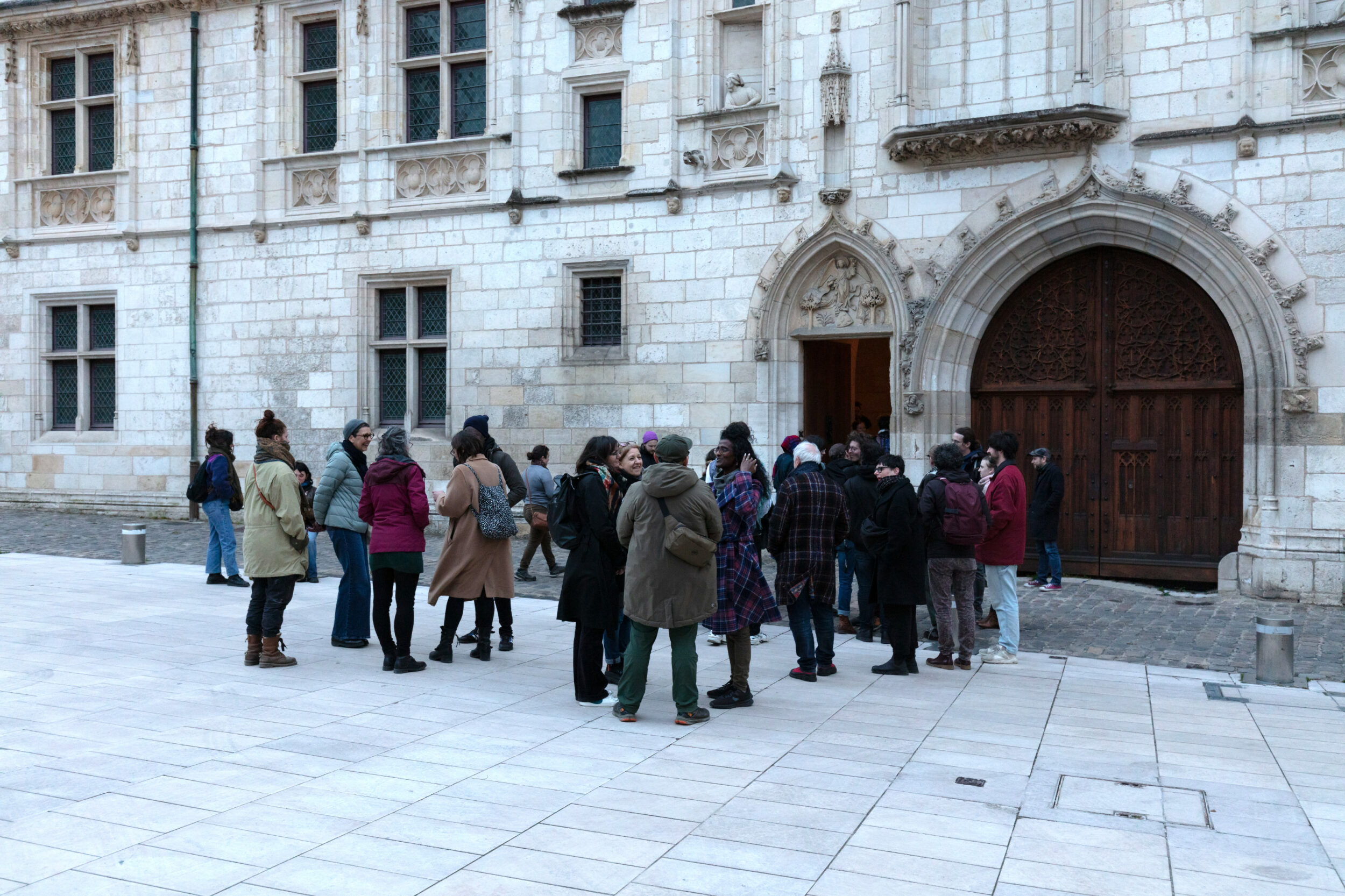 Ectoplasme - Vir Andres Hera