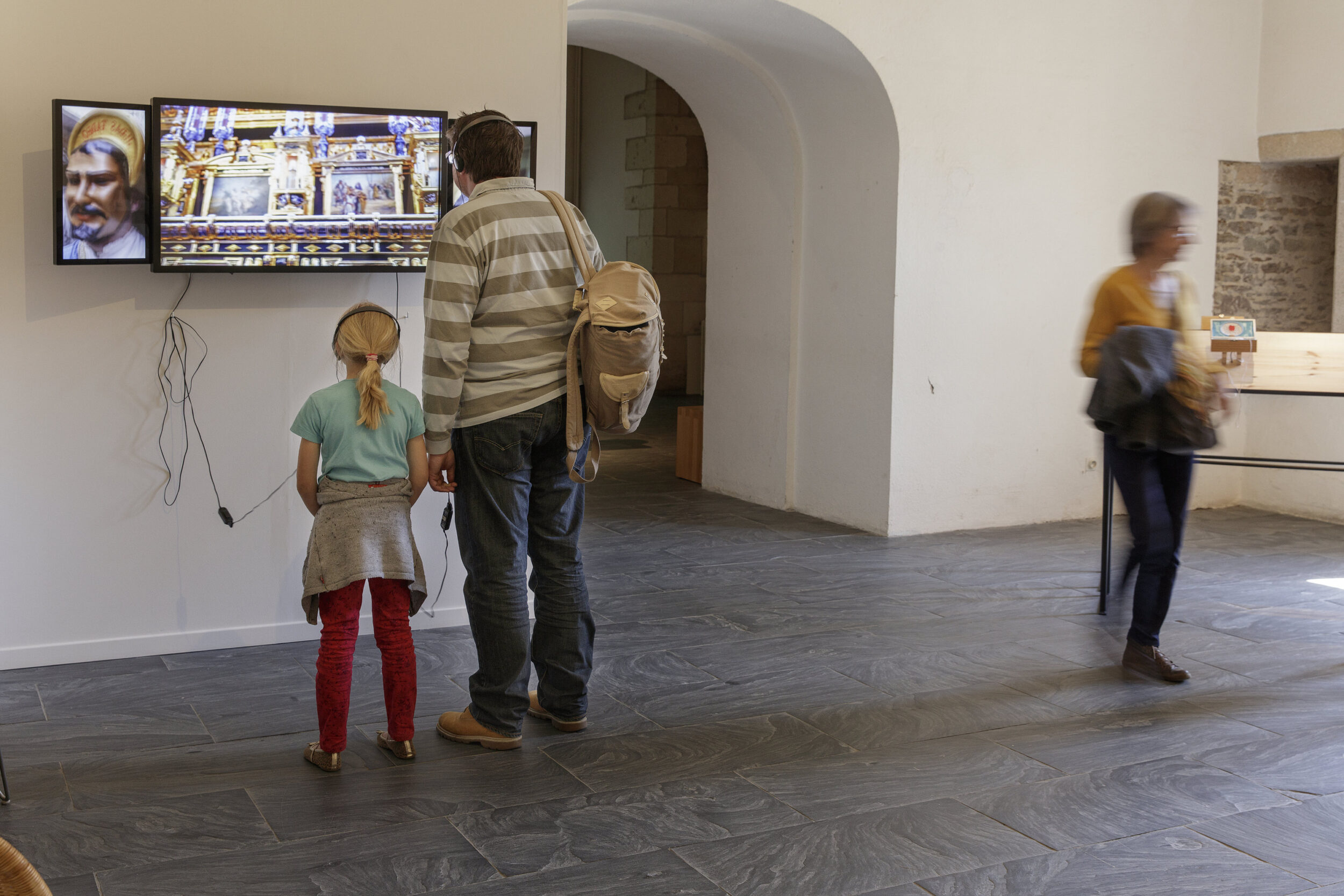 Piramidal بيراميدال - Vir Andres Hera