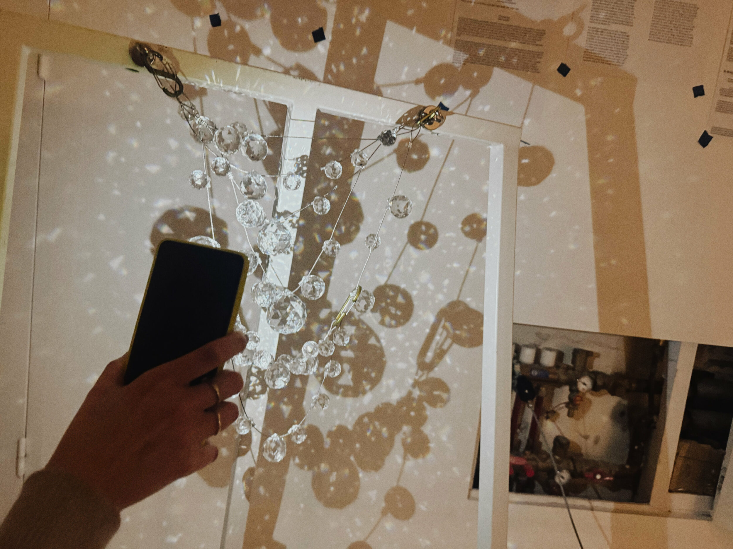 A Room of One’s Ghosts - Vir Andres Hera