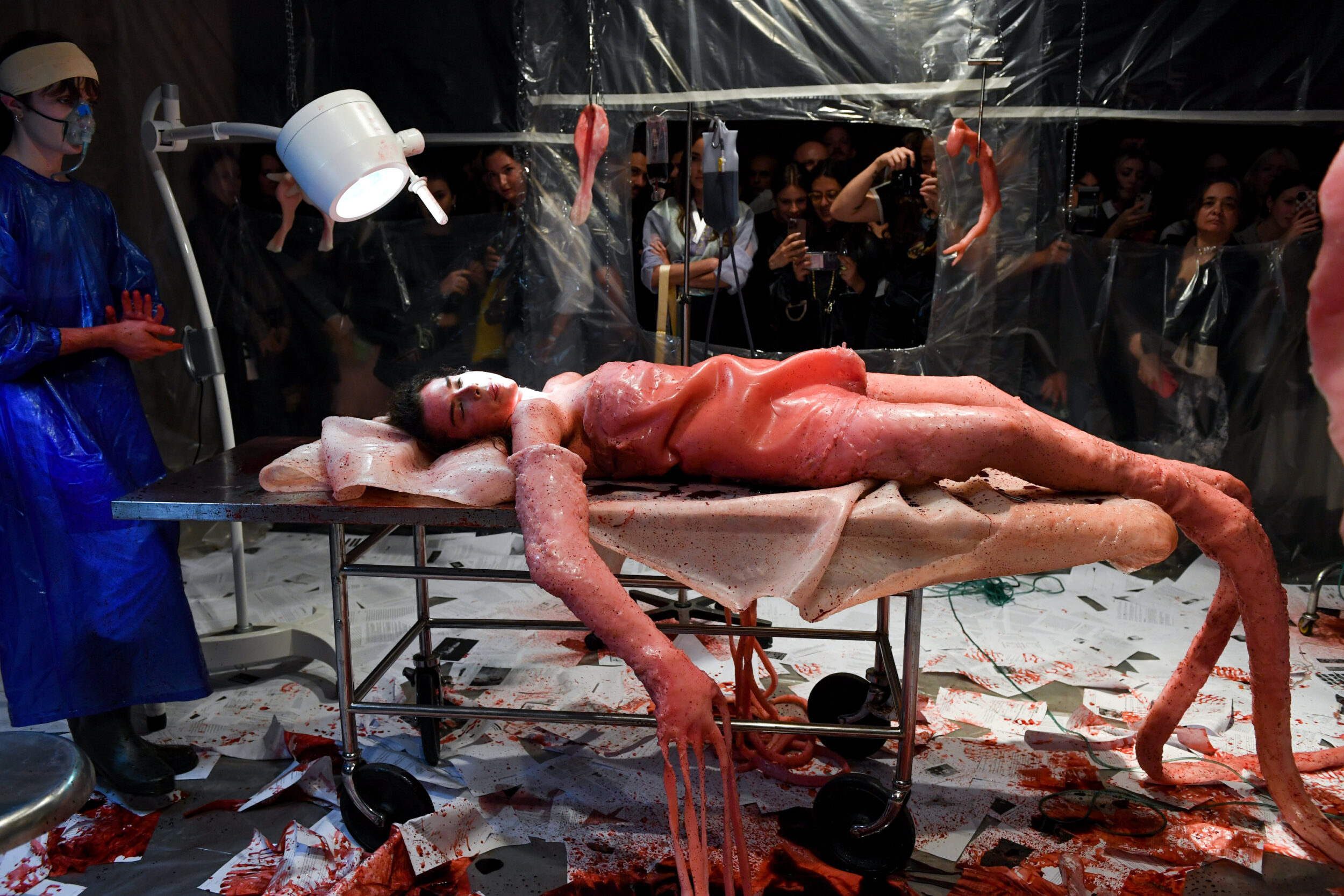 Exchange: London - Vir Andres Hera