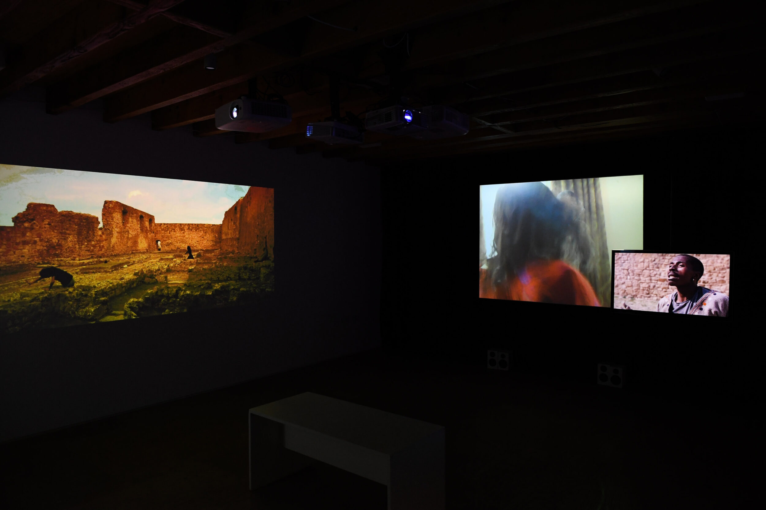 Exchange: London - Vir Andres Hera