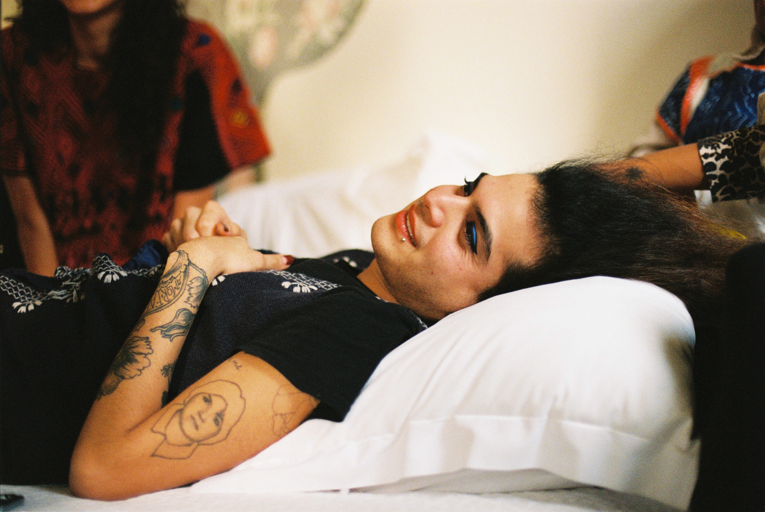 Language(s) of the pythia, oracular images, transtemporal bodies - Vir Andres Hera