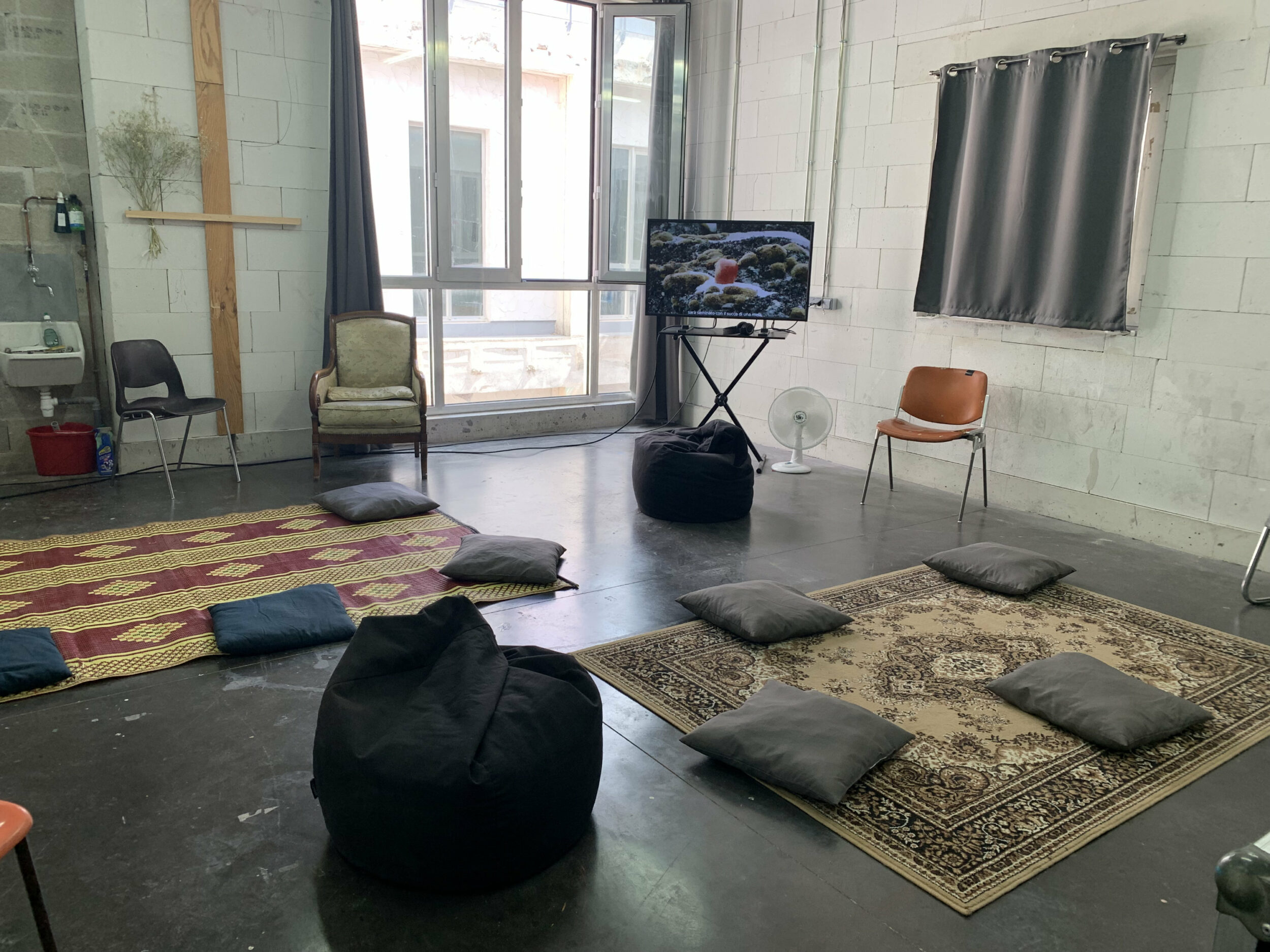 Triangle – Astérides – Residency - Vir Andres Hera