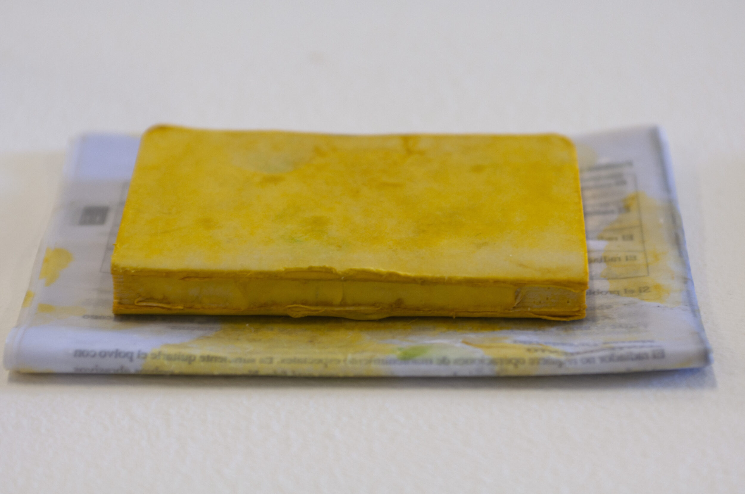 Quelque chose regarde depuis les murs - Vir Andres Hera