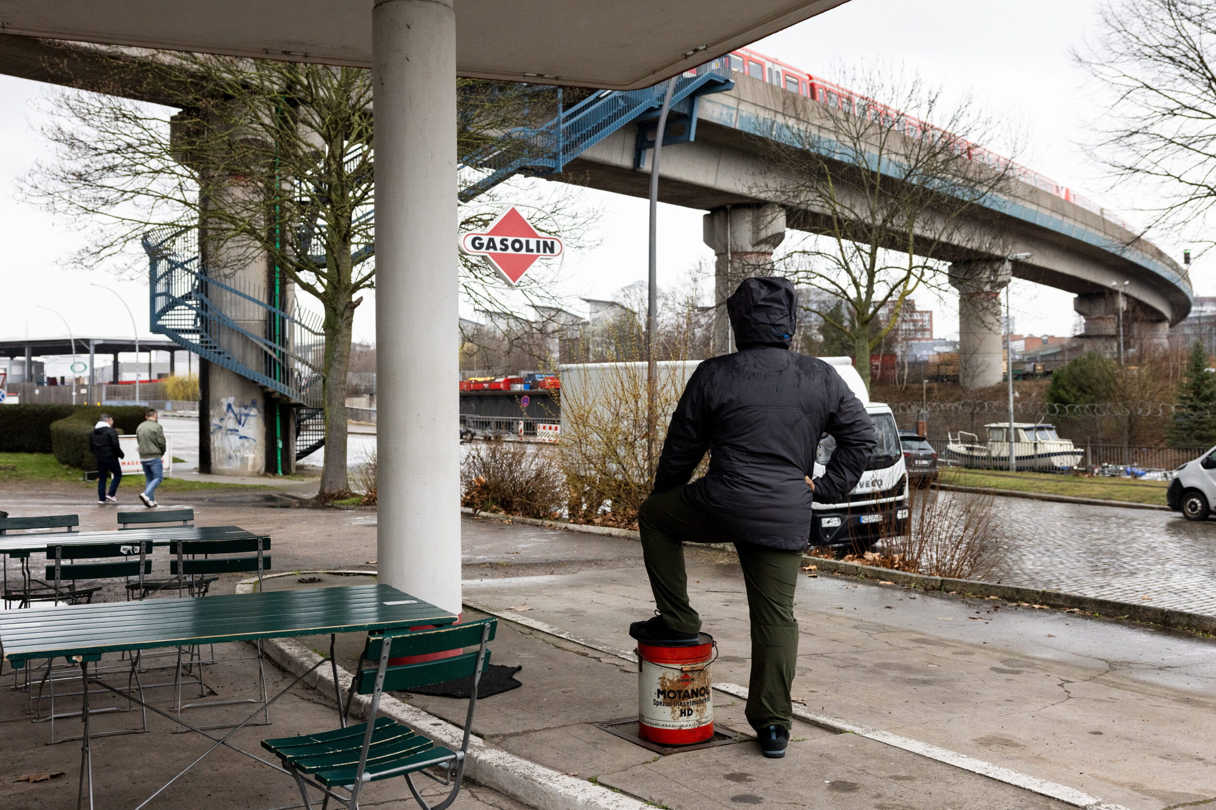 Some Ghosts Look Like Yogurt - Vir Andres Hera