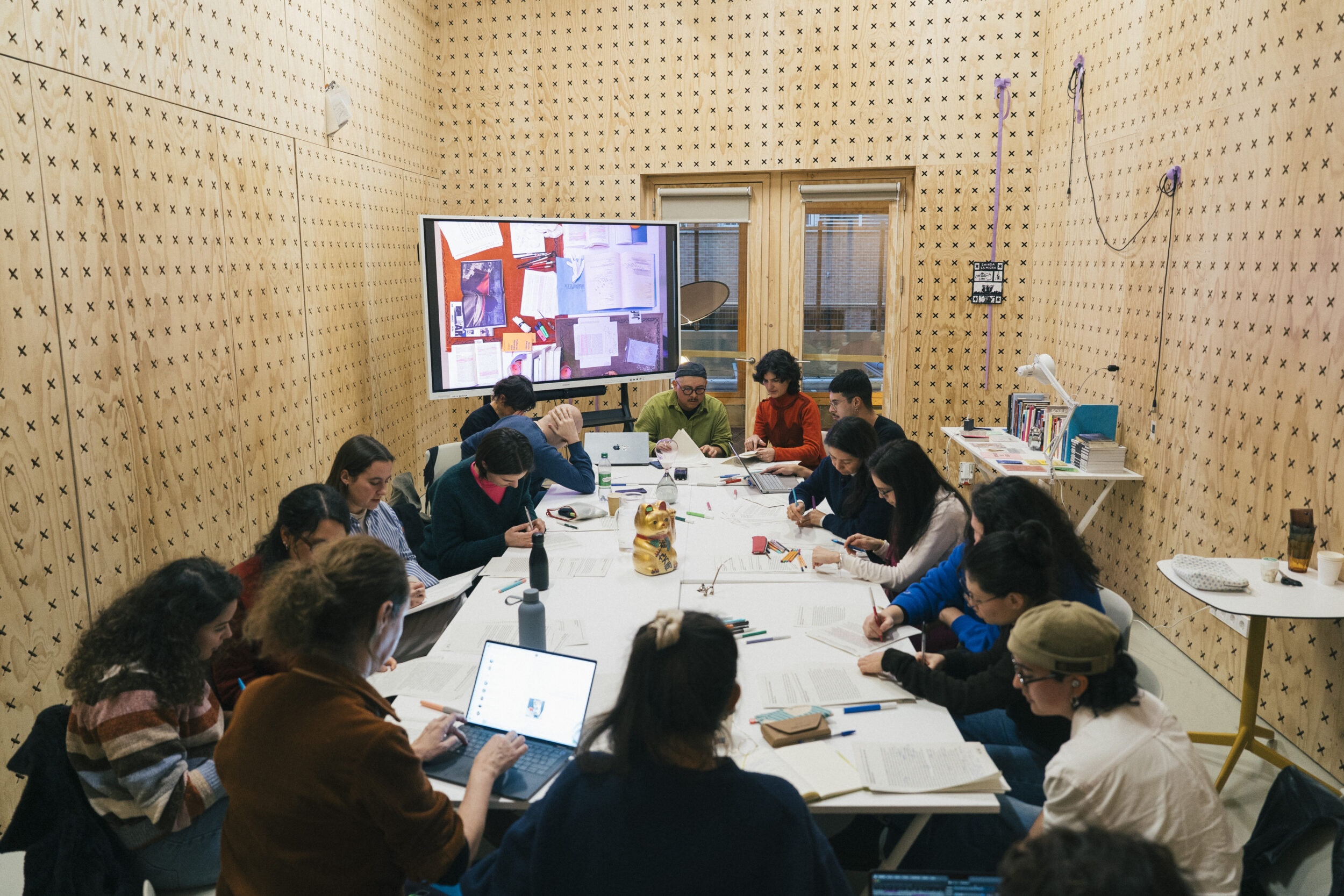 Todo comienzo es un ensayo - Vir Andres Hera